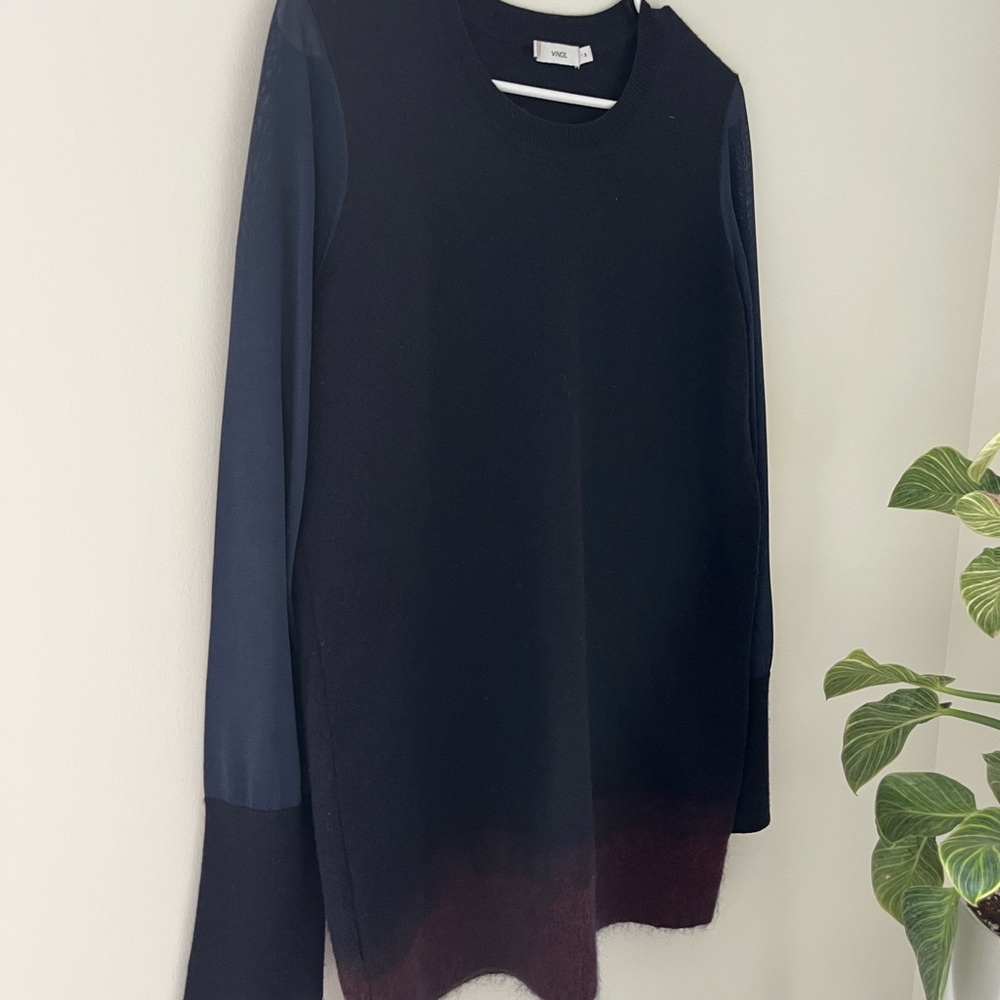 Vince Size M Ombré Sweater